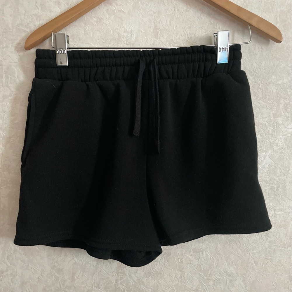 FCT Basics women's medium black sweat shorts